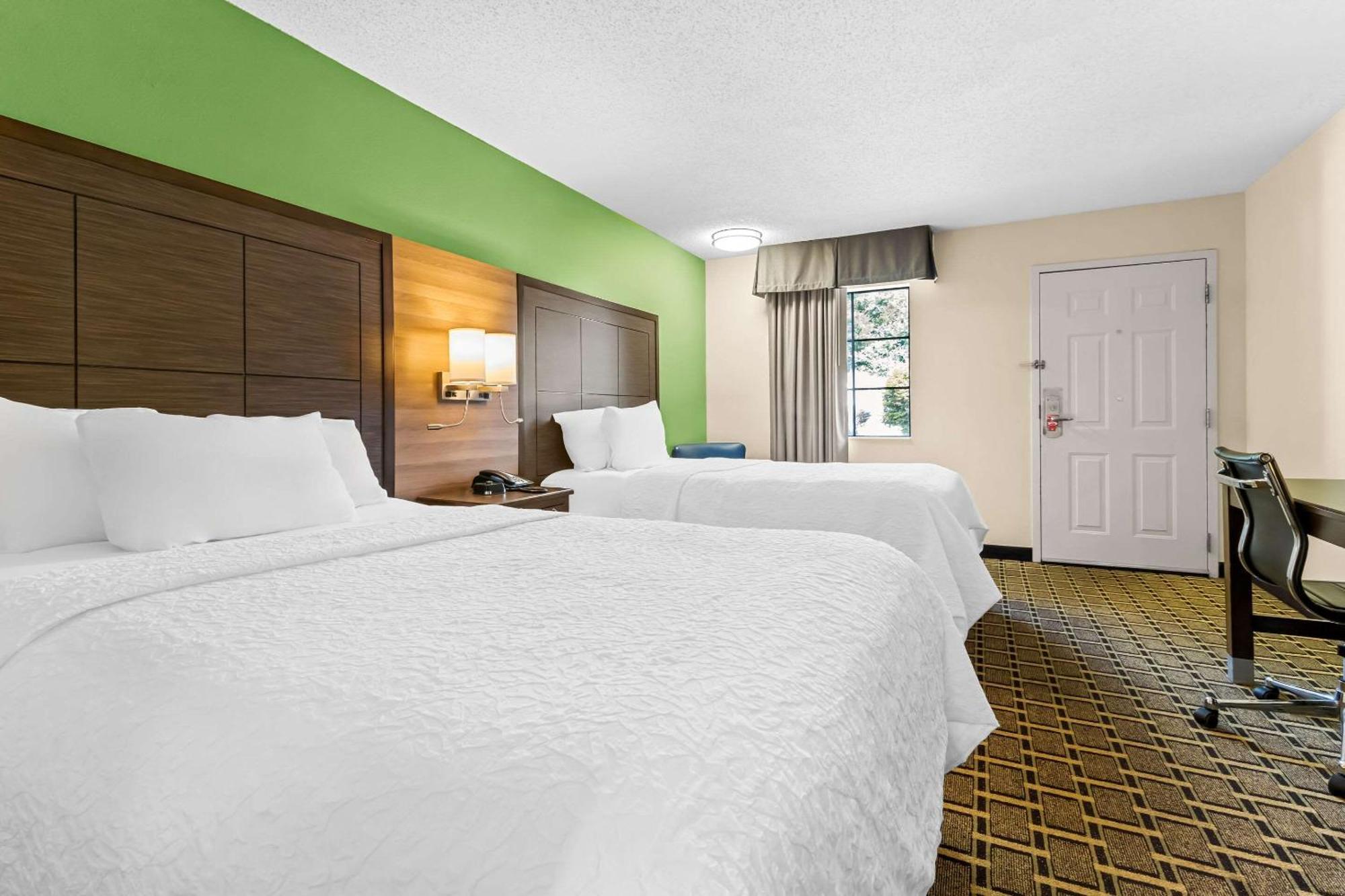 Econo Lodge Russellville Экстерьер фото