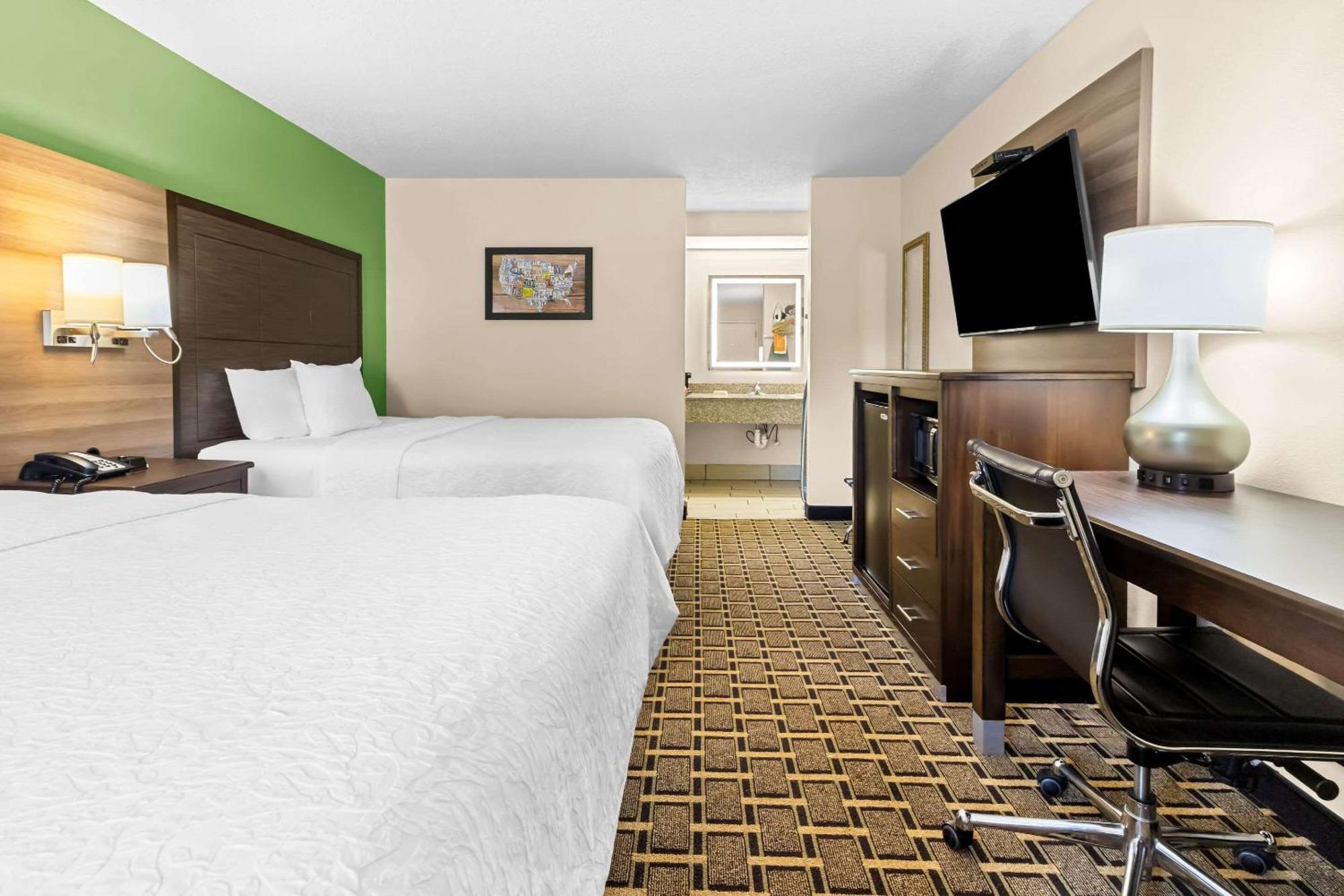 Econo Lodge Russellville Экстерьер фото