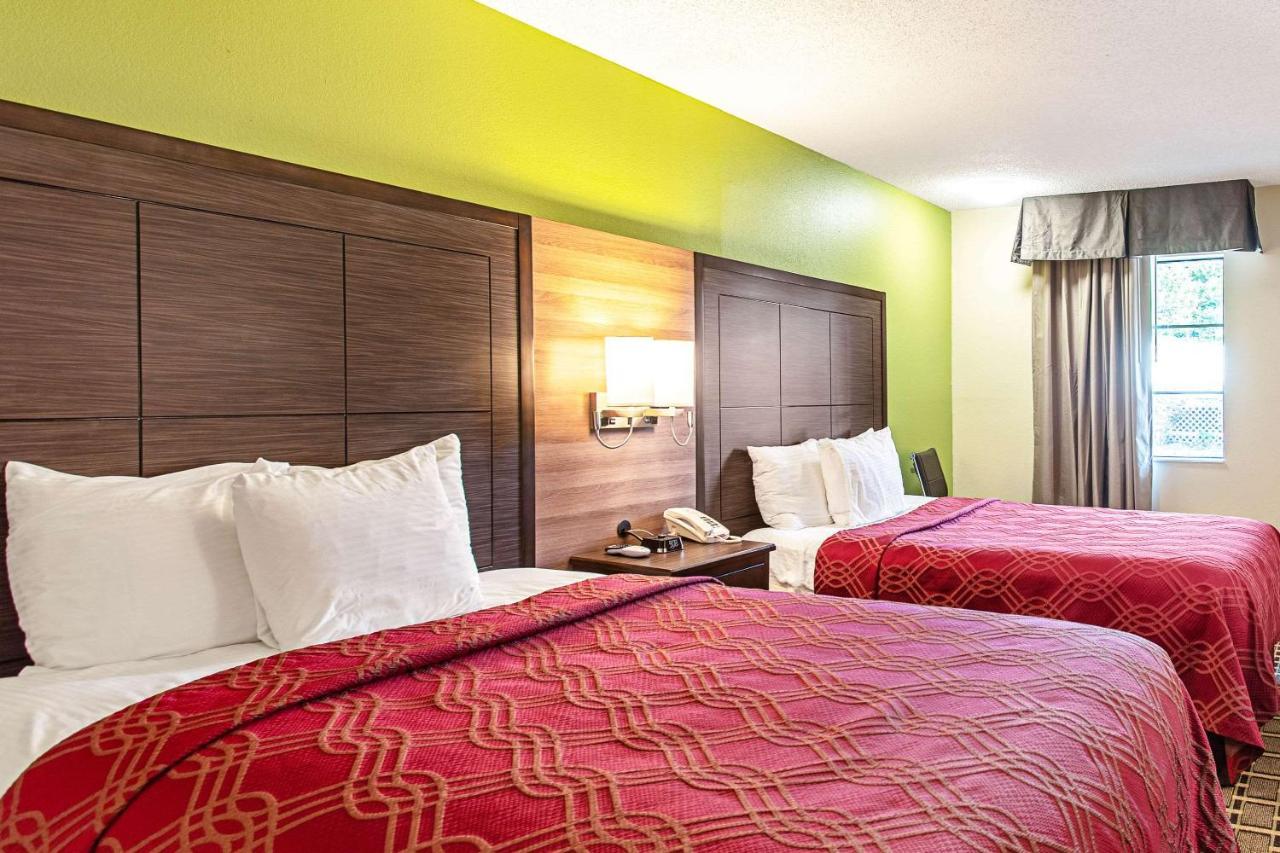 Econo Lodge Russellville Экстерьер фото